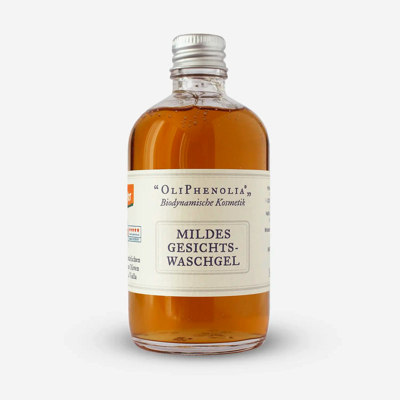 Mildes Gesichtswaschgel mit Olivenpolyphenolen in Glasflasche – natürliche Reinigung mit biodynamischer Kosmetik von Fattoria La Vialla.
